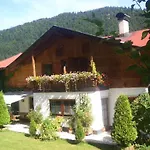 Huber Apartamento *