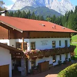 Apartament Huber *