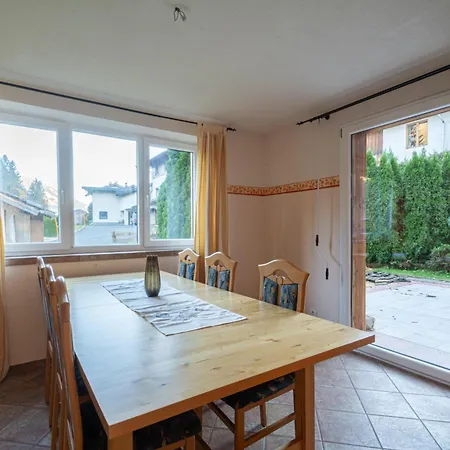 Huber * Kirchdorf in Tirol