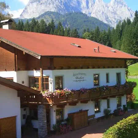 Apartment Huber *
