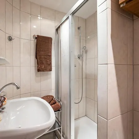Apartment Huber *